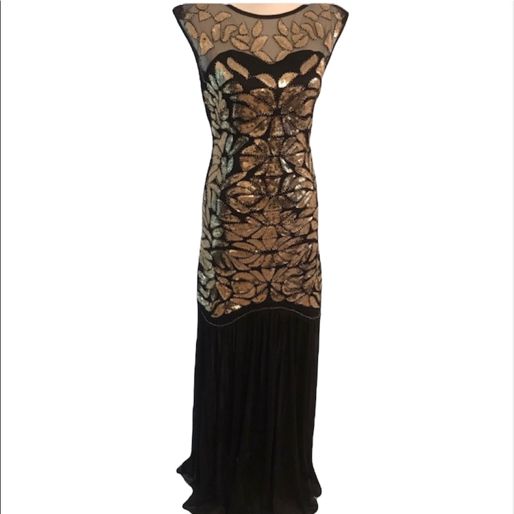 Vintage Inspired Formal Sequins Black & Gold Sheer Bottom Trumpet Gown Size M